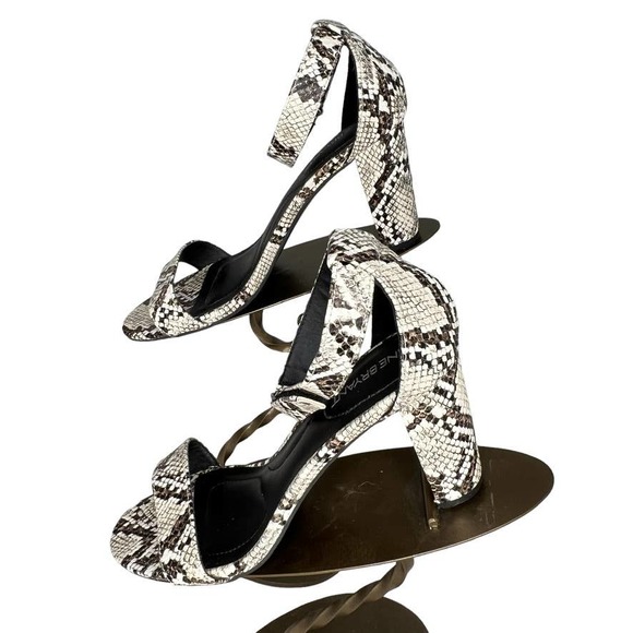 Lane Bryant Reptile Print Sandals with Ankle Strap Size 8W - Picture 2 of 8